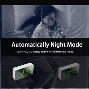 <span class=keywords><strong>Mini</strong></span> horloge électronique Simple LED numérique muet alimenté par USB haute qualité ABS plastique miroir Design bureau réveil - Product Image 3