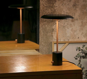 Đèn Bàn Tiết Kiệm Năng Lượng Vàng Bán Chạy Nhất Đèn Bàn Trang Trí Nghệ Thuật Tối Giản Phù Hợp Cho Phòng Ngủ Học Tập - Product Image 2