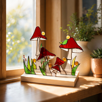 Artisanal Art Déco Vitrail Champignon Sun Catcher Cottagecore Inspiré Décor pour Étagères ou Cadeaux