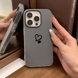 Coque de téléphone pour iPhone 17 Pro Max, design minimaliste et original, grand découpage en forme de cœur, protection intégrale, anti-chute - Product Image 2