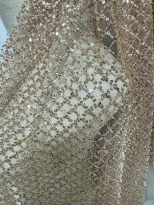 結婚披露宴のブライダルガウンドレスのためのカスタマイズされたローズゴールドクリスタルビーズかぎ針編みフィッシュネットスパンコールメッシュ生地 - Product Image 3