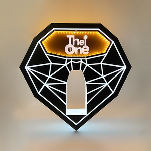 ชั้นวางอะคริลิคแบบมีไฟ LED สำหรับโชว์สินค้าแนวตั้ง เหมาะสำหรับเครื่องดื่มแอลกอฮอล์และไวน์ ใช้ใน KTV และไนท์คลับ - Product Image 1