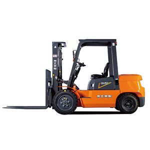 Chariot élévateur CPCD30 à châssis long pour une maniabilité optimale sur terrains accidentés - Product Image 3