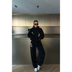 Ensemble de survêtement de jogging en nylon noir Darcey confortable, personnalisé, 2 pièces, respirant, avec logo imprimé, hiver, taille XL, commande minimum de 2 pièces - Product Image 4