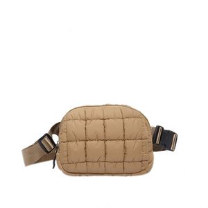 Venta al por mayor de fábrica: Riñonera acolchada de color caramelo para mujer, bolso de cintura, bandolera, bolsa de pecho acolchada para deportes al aire libre - Product Image 3