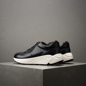 Scarpe da Passeggio Retrò da Uomo di Alta Qualità Personalizzate ODM OEM, Tomaia in Vera Pelle con Logo Personalizzato - Product Image 6