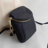 Sac à bandoulière minimaliste en nylon pour téléphone, mini sac à main pour femmes, accessoires de voyage polyvalents pour téléphone portable