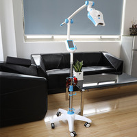 Machine mobile dentaire de blanchiment des dents Lampe à lumière LED Accélérateur de blanchiment Machine de blanchiment des dents avec caméra