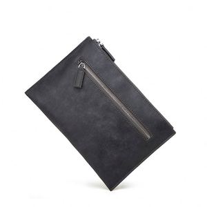 Pochette en cuir pour homme avec logo personnalisé, motif Crazy Horse, surface douce, imperméable, porte-monnaie professionnel - Product Image 2