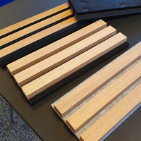 Tira de madera acústica para decoración Interior, listones resistentes al fuego, a prueba de absorción de sonido, color negro, respetuoso con el medio ambiente, precio del panel