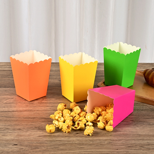 Empaque Personalizable para Palomitas de Maíz en Colores Brillantes con Diseño Cónico para Exhibición y Regalos - Product Image 1