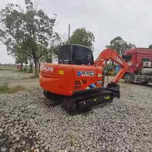 Miniexcavadora Hitachi 60 ZX60 Usada Original de 6 Toneladas Fabricada en Japón con Caja de Cambios y Bomba, Bajo Consumo de Combustible, Fácil Mantenimiento - Product Image 4