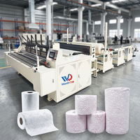 Ligne de production de papier semi-automatique à prix d'usine, machine de conversion de rouleaux de papier essuie-tout avec laminage par colle