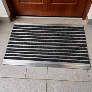 <span class=keywords><strong>Tapis</strong></span> <span class=keywords><strong>d</strong></span>'<span class=keywords><strong>entrée</strong></span> moderne robuste et durable en alliage <span class=keywords><strong>d</strong></span>'aluminium de 10 mm <span class=keywords><strong>d</strong></span>'épaisseur, antidérapant, avec isolation phonique et support en mousse - Product Image 1