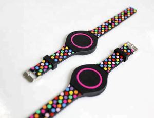 Fabricante precio bajo impermeable magnético NFC bloqueo silicona goma radiofrecuencia Tarjeta de Identificación pulsera - Product Image 5