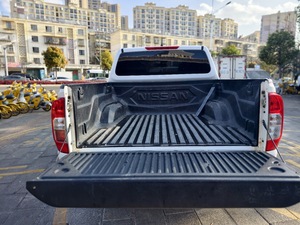 <span class=keywords><strong>Nissan</strong></span> Navara 2022 d'occasion, modèle 2021 restylé, 2.5L manuel 4x4, édition Premium, moteur QR25 essence, pick-up tout-terrain - Product Image 6