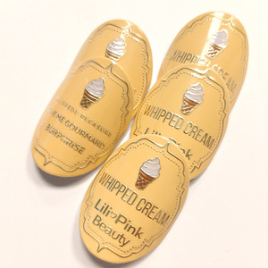 Étiquettes imprimées en relief effet crème glacée avec revêtement époxy pour emballages cosmétiques et de parfums OEM - Autocollants personnalisés en aluminium - Product Image 2