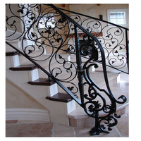 Balustrades d'escalier intérieures en fer forgé