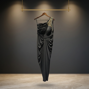Vestido Largo Asimétrico de un Solo Hombro Negro para Maternidad, Elegante y Contemporáneo, Ideal para Eventos Formales de Verano - Product Image 2