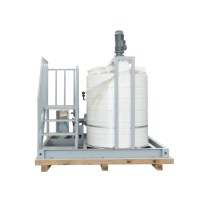 Système de pompe doseuse industrielle sur châssis avec réservoir de solution en plastique / Système de pompe doseuse chimique anticorrosion pour le traitement de l'eau