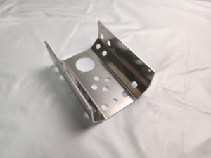 Alüminyum parçalar için ücretsiz tasarım özel <span class=keywords><strong>CNC</strong></span> makineleri ve lazer kesim hizmetleri - Product Image 2