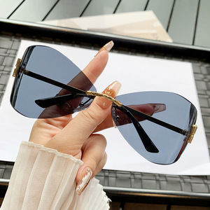 Stylish Frameless Metal <b>Sunglasses</b> UV400 <b>Large</b> Frame European American Style Unisex PC Lens - Product Image 4
