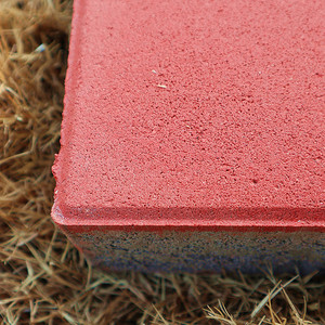 Polvo de pigmento rojo de óxido de hierro de ladrillo coloreado de hormigón para pintar y recubrimientos - Product Image 6