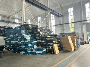 6 इंच बैंगनी विशाल पहियों के साथ ग्रे नायलॉन प्लेटफॉर्म कार्ट, भारी शुल्क वाला पांच पहिया फोल्डिंग ट्रॉली 550 किलोग्राम भार - Product Image 6