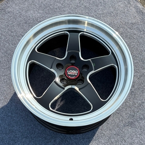 ล้อฟอร์จ WELD RT-S S71 สไตล์ <span class=keywords><strong>5</strong></span> ก้าน สีดำขอบกัดลาย 5x114.3 5x120 สำหรับรถแข่งแดร็ก วัสดุอัลลอยด์ สำหรับ Mustang GT Camaro Corvette C7 C8 - Product Image 4