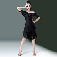 Nouvelle Robe de Danse Latine en Soie Style Justaucorps Printemps-Été 2026 pour Femme Adulte, Sans Manches, Épaule Dénudée, Sexy, Coupe Ajustée, avec Pompons