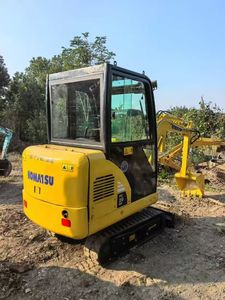 Miniexcavadora Komatsu PC20 usada en buen estado, a la venta a precio económico, en stock. - Product Image 3