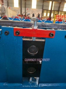Automatic <strong>Aluminum</strong> Round Pipe 60mm Diameter <strong>Press</strong> to Square Bending Machine with Bearing - Product Image 6
