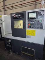 En stock, tour à taraudage CNC d'occasion Goodway GLS-200, tour compact de haute précision pour usage en atelier