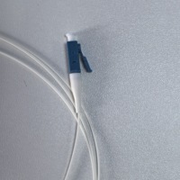 Meilleur Prix Cordon de Brassage Optique LC UPC 0.9mm SM Pigtail en Promotion pour Tous Scénarios Direct Usine