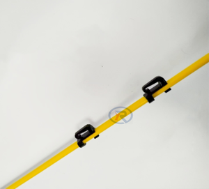 Poteaux de clôture électrique temporaires en fibre de verre PP de 46 pouces pour la sécurité des vaches, des moutons et des animaux - Product Image 6