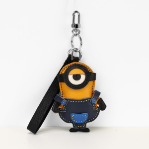 Breloque de sac tendance faite à la main avec un design mignon de chrysanthème de dessin animé, pendentif en cuir de mouton rembourré 3D - Product Image 6
