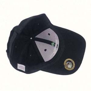 Gorra de Béisbol Personalizada de Algodón Lavado, Diseño Estructurado de 6 Paneles, con Abrebotellas, Unisex, para las Cuatro Estaciones - Product Image 4