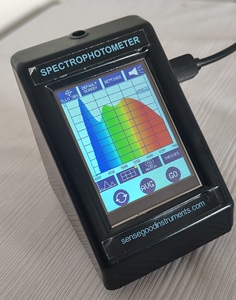 Colorímetro Portátil de Mano Sensegood Instruments, Espectrofotómetro de 400-700nm, Resolución de 1nm, Certificado CIE, OEM Rápido, 1 Año de Garantía - Product Image 4