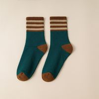 Chaussettes mi-mollet décontractées en coton respirant pour hommes, style rétro, blocs de couleur et rayures, écologiques, personnalisables avec logo – Vente en gros