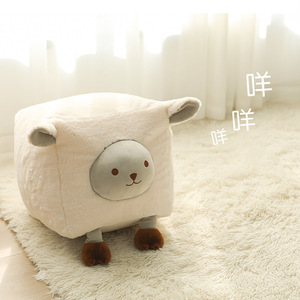 Taburete creativo con forma de cordero para niños, silla portátil rellena de espuma para uso en interiores, asiento cuadrado de tamaño infantil - Product Image 1