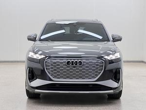 <span class=keywords><strong>Audi</strong></span> <span class=keywords><strong>Q4</strong></span> E-tron 50 quattro <span class=keywords><strong>2022</strong></span> Usado, Motor Dual, Tracción en las Cuatro Ruedas, Plataforma MEB, Cero Emisiones, Volante a la Izquierda, SUV Eléctrico Compacto de Lujo Alemán - Product Image 6