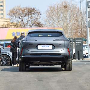 2025 Avatr 06 Sedan New Energy coche chino vehículo híbrido 4 puertas 5 asientos Avatr 06 coche eléctrico de rango extendido Avatr 06 Ev Coche - Product Image 6