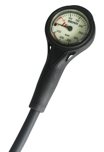 Manómetro de Buceo SEAM PG-01S, 0-450 <span class=keywords><strong>Bar</strong></span>, Consola Única, Esfera Luminosa, Alta Presión, Latón Cromado, Goma - Product Image 4