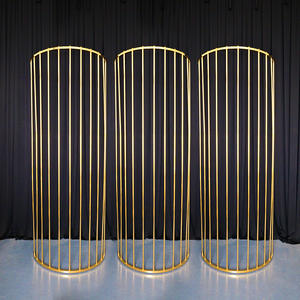 Arche florale dorée de mariage, moderne et stable, en forme de vague, pour décoration de scène de célébration - Product Image 4