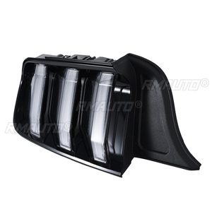 Feux arrière pour Ford Mustang version américaine 2015-2020, 5 modes, entièrement LED dynamiques, lentille fumée, clignotants, feux de freinage, feux de route - Product Image 3