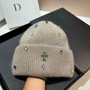 Bonnet d'hiver en tricot vieilli pour <span class=keywords><strong>femme</strong></span> Bonnet en strass Blead Rabbit Hair Blended Beanie <span class=keywords><strong>Toque</strong></span> Winter Women Hat with Stones - Product Image 5