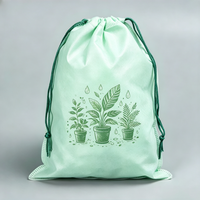 Pochette à cordon pliable en non-tissé, économique et en gros, avec logo personnalisé imprimé, sac anti-poussière protecteur recyclable pour portefeuille quotidien