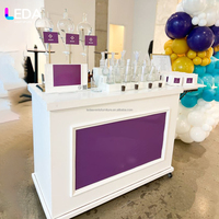 Chariot de présentation de bonbons personnalisé LEDA, table de dessert en acrylique avec roulettes pour la décoration de mariages et d'événements