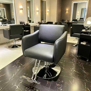 Silla de Barbero de Cuero PU Negra, Silla de Estilismo Hidráulica para Salón, Silla Giratoria Ajustable con Base Redonda de Metal - Product Image 5