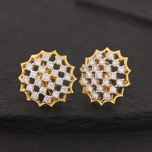 Pendientes de Plata con Baño de Rodio y Racimo Floral, Adornados con Moissanita Brillante, Diseño Elegante y Lujoso para Fiestas, Estilos de Regalo - Product Image 5